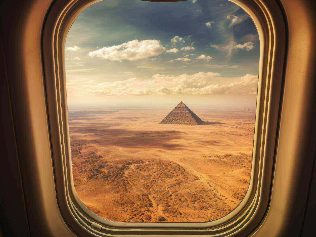 Flight to Cairo + private welcome - Cairo in a Day — Private Air Journey from Hurghada