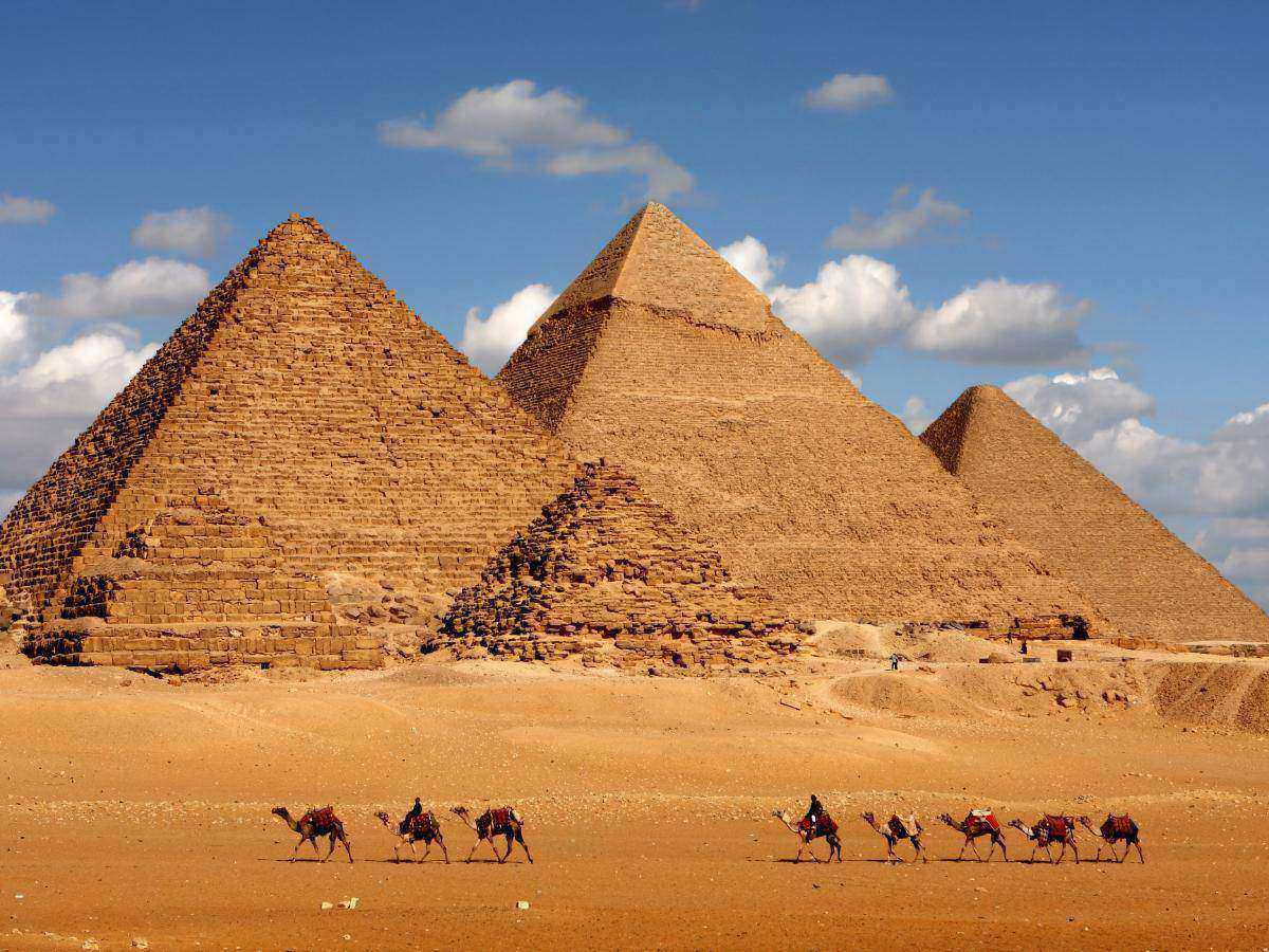 Giza Plateau - Cairo in a Day — Private Air Journey from Hurghada